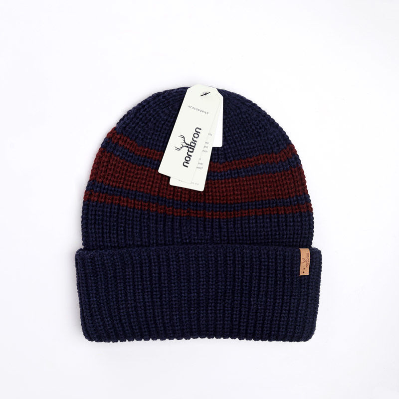 تصویر از کلاه بافت کالر لاین نوردبورن