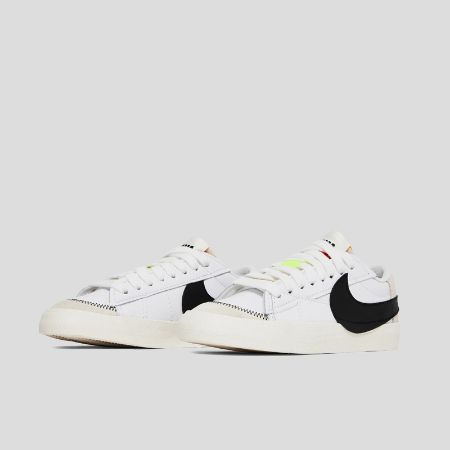 تصویر از کفش نایکی بلیزر ( اورجینال )