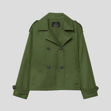 تصویر از ترنچ کت کوتاه شش دکمه استرادیواریوس