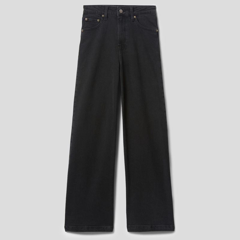 تصویر از شلوار جین وایدلگ ذغالی گپ