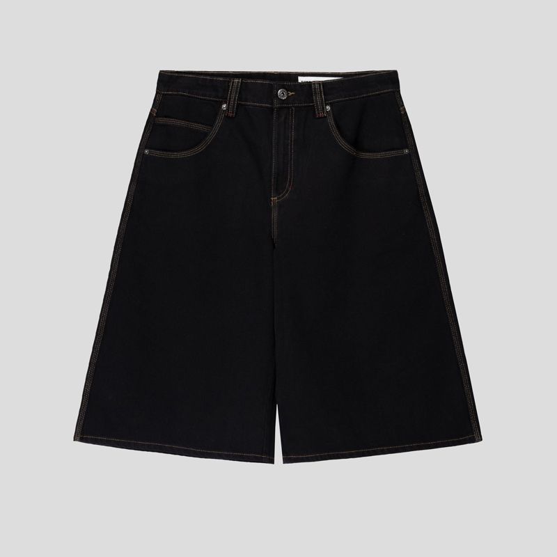 تصویر از شلوارک جین برمودا بلک برشکا